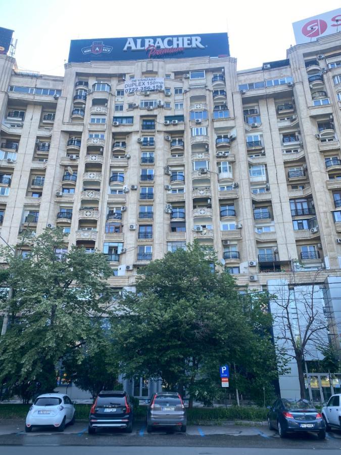 Casa S Piata Alba Iulia Apartment Bukares Bagian luar foto