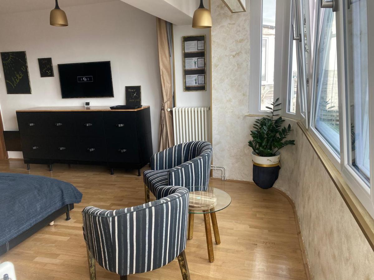 Casa S Piata Alba Iulia Apartment Bukares Bagian luar foto